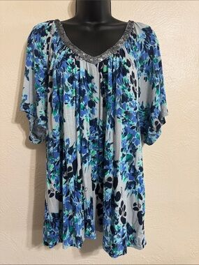 Lane Bryant Blue & Green Floral V-neck Tunic with Sequined Trim 0463